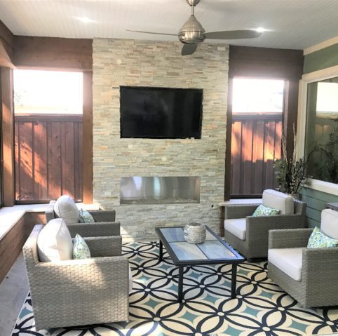 Outdoor living lounge area design in Dallas